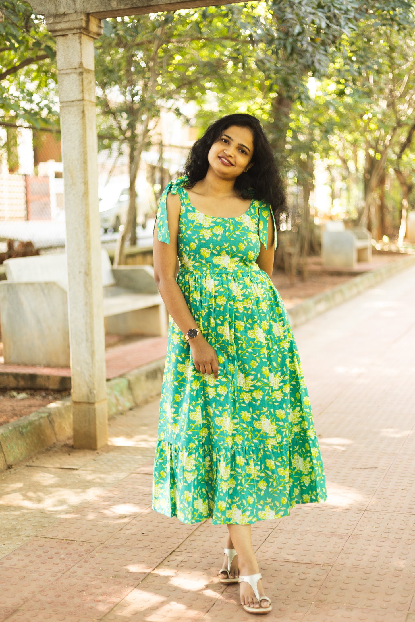 Willora Shoulder Tie Cotton Midi Dress