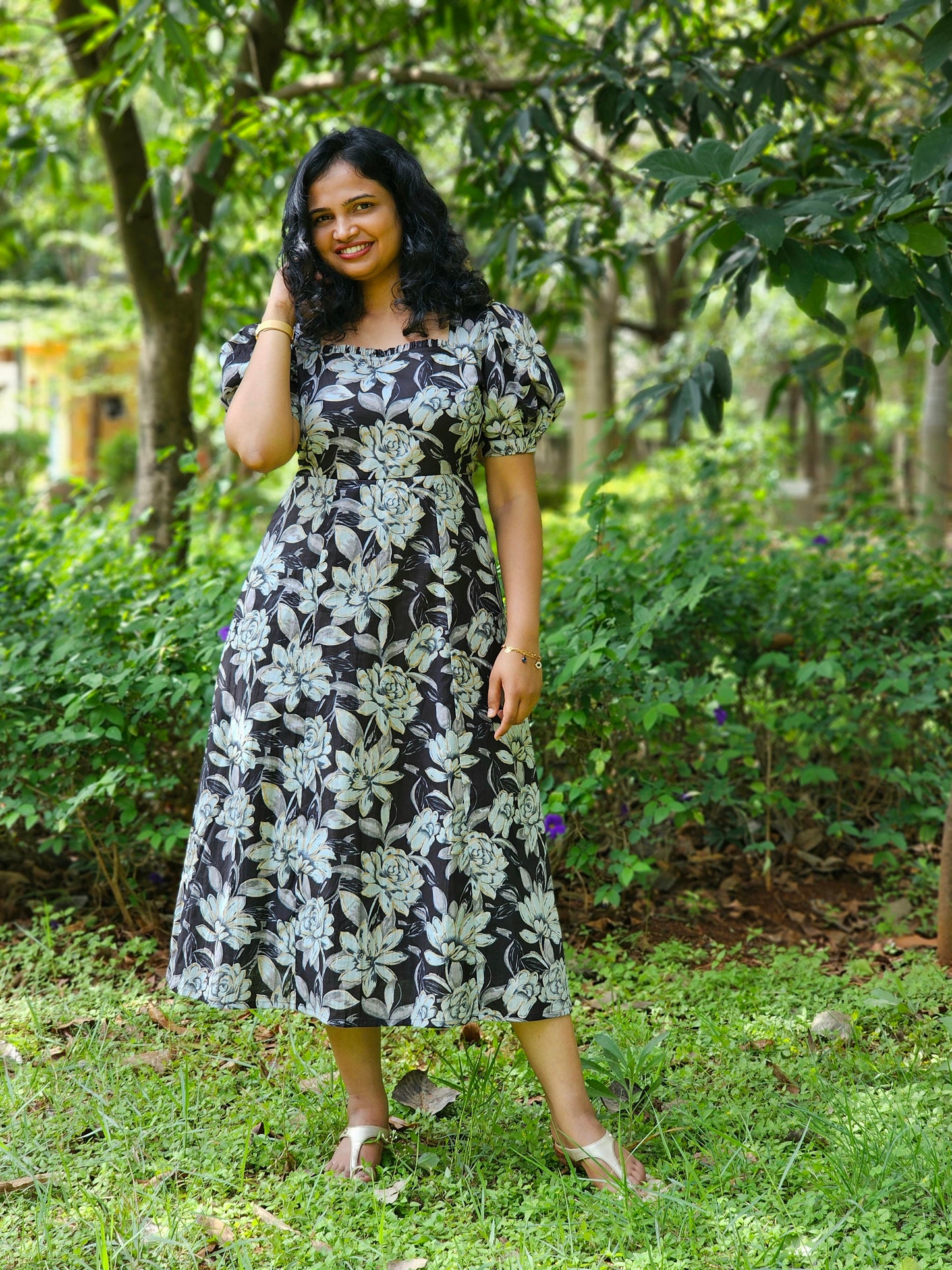 Noir bloom kali Dress