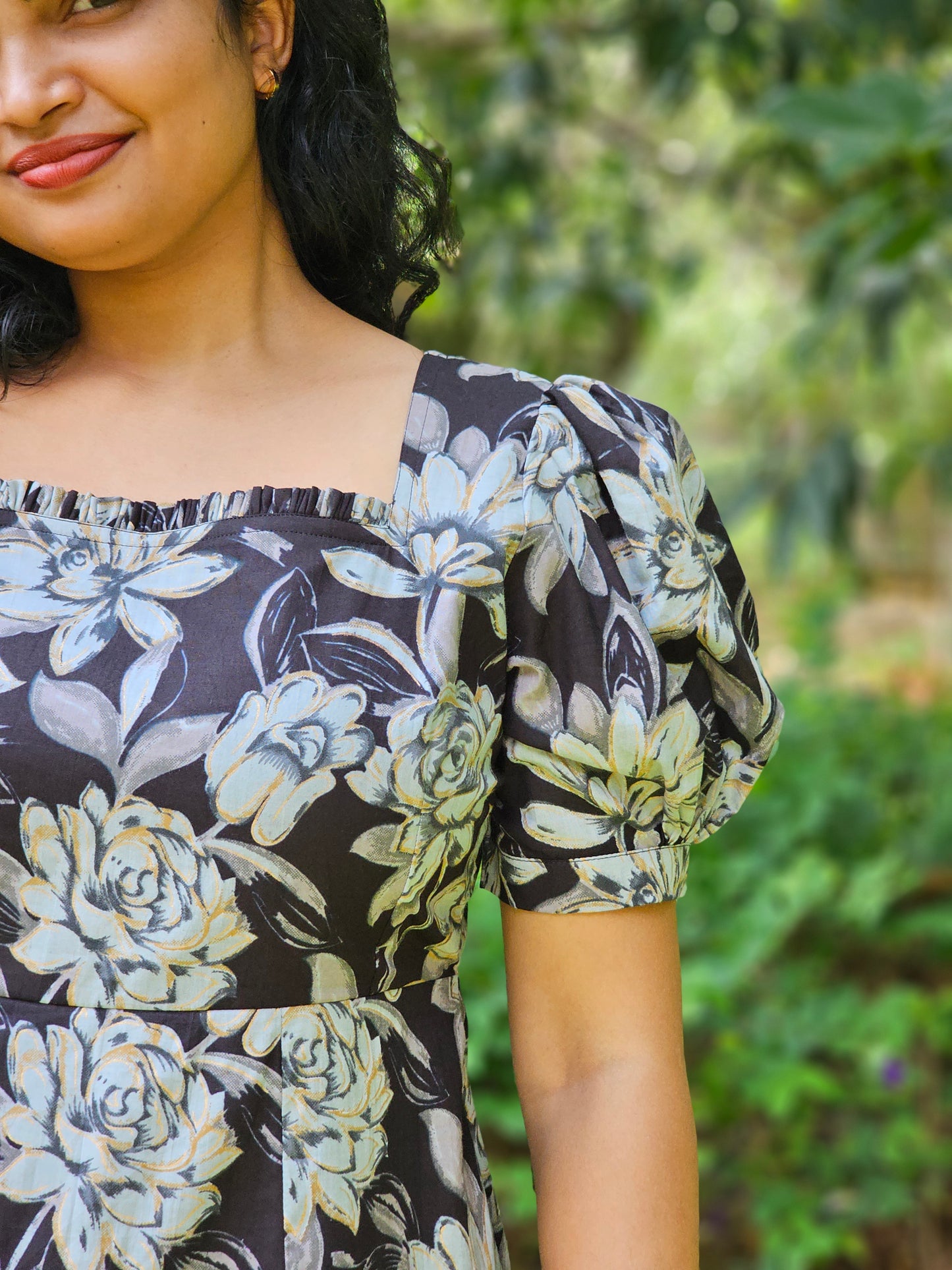 Noir bloom kali Dress