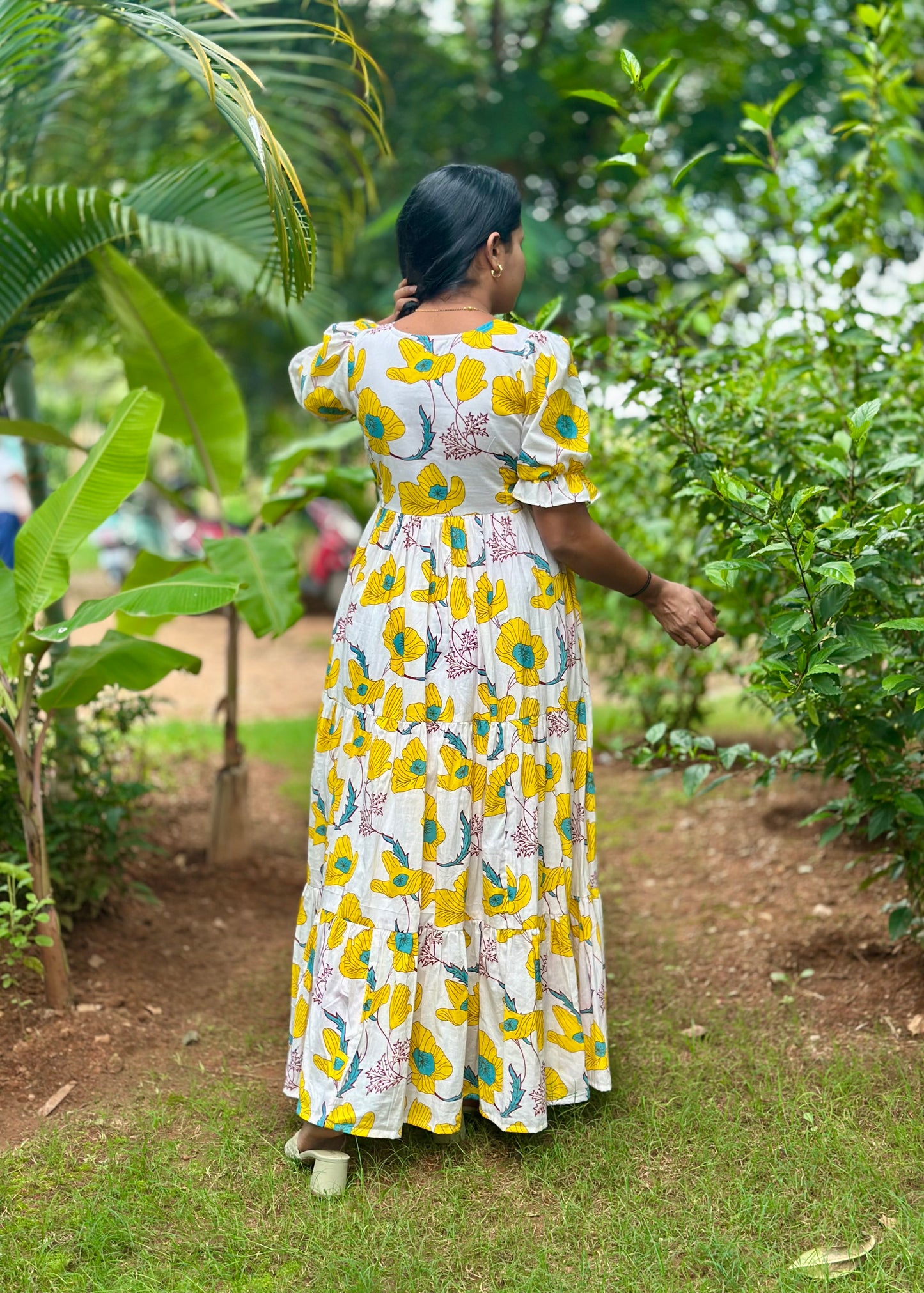 Marigold melody 3 tier maxi