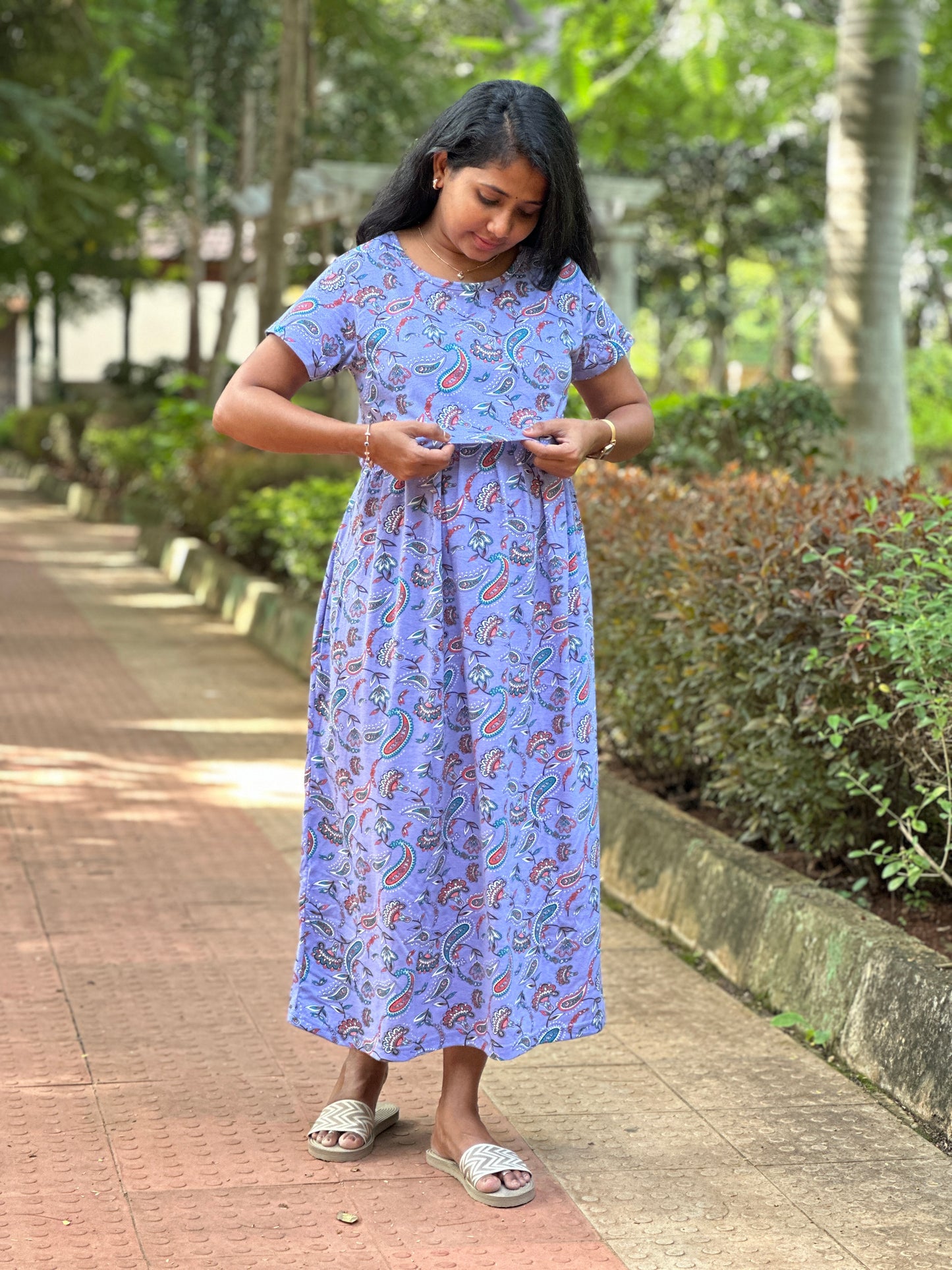Blue paisely Printed Maternity & Feeding Loungewear
