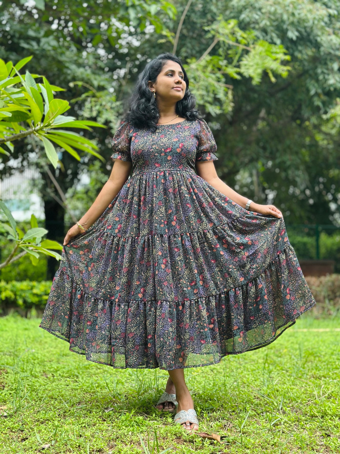 Evelyn Midi Dress