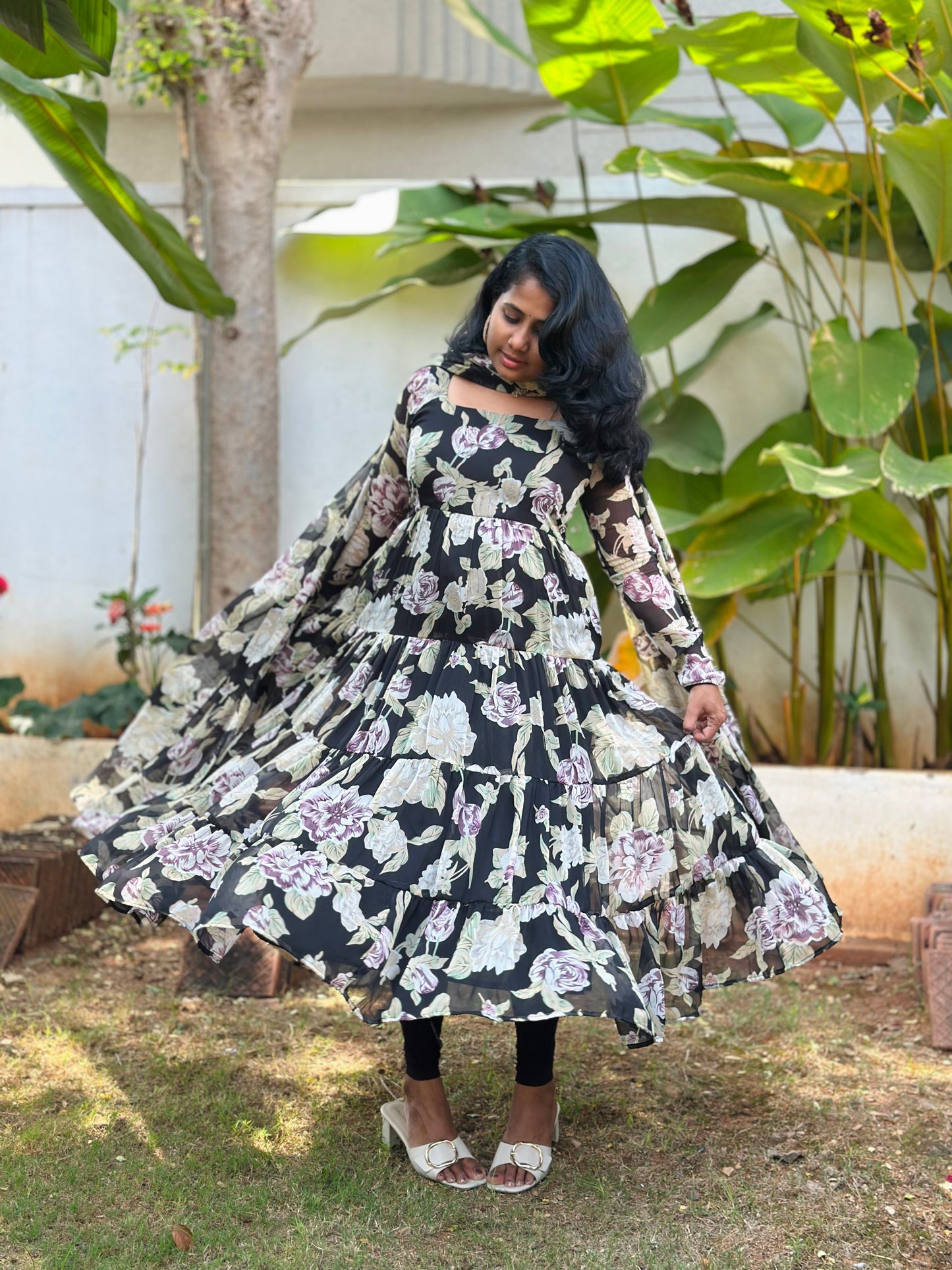 Sunehri Tiered Anarkali Kurta with Dupatta Set