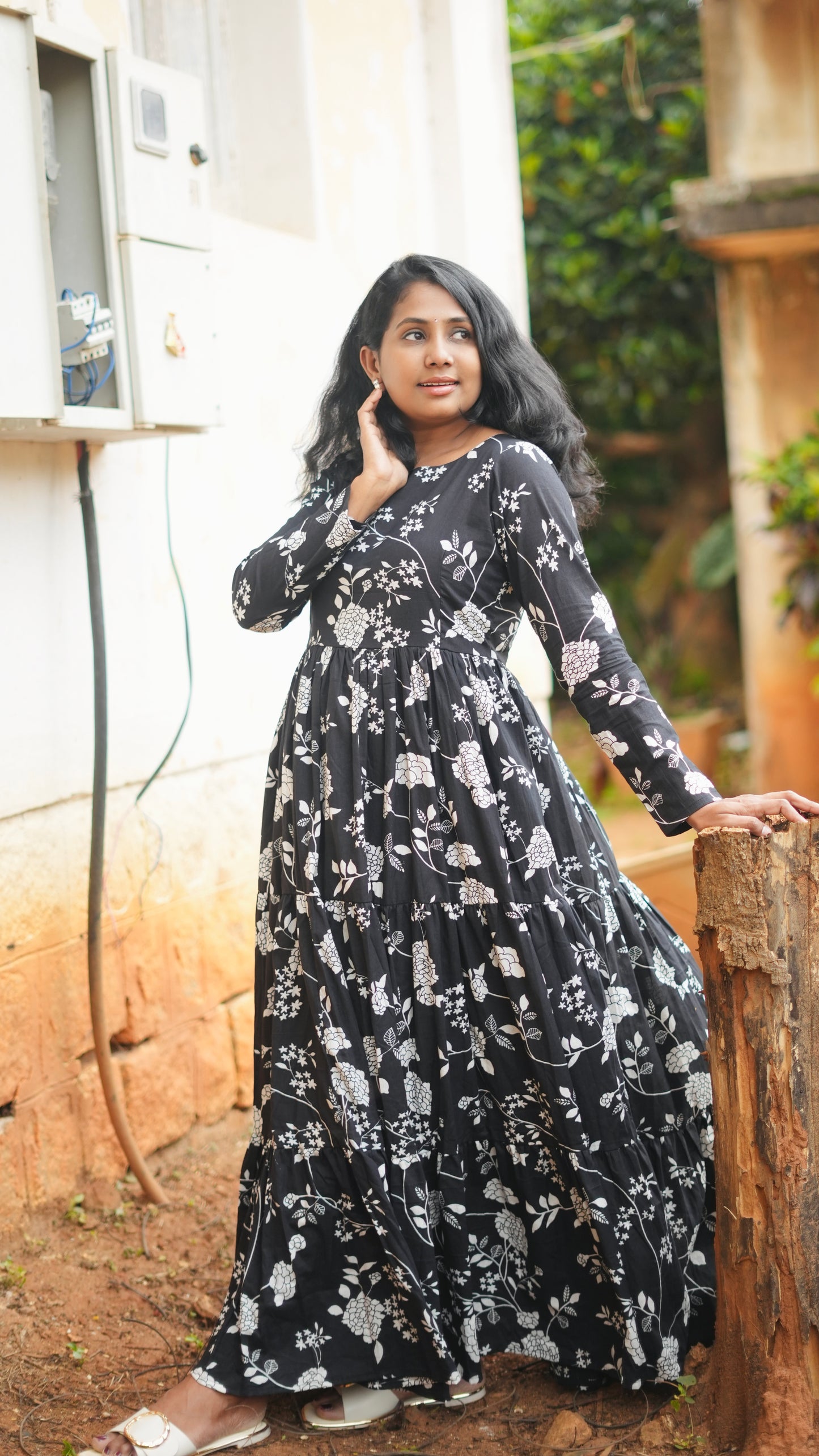 Tamalika 3 tier maxi