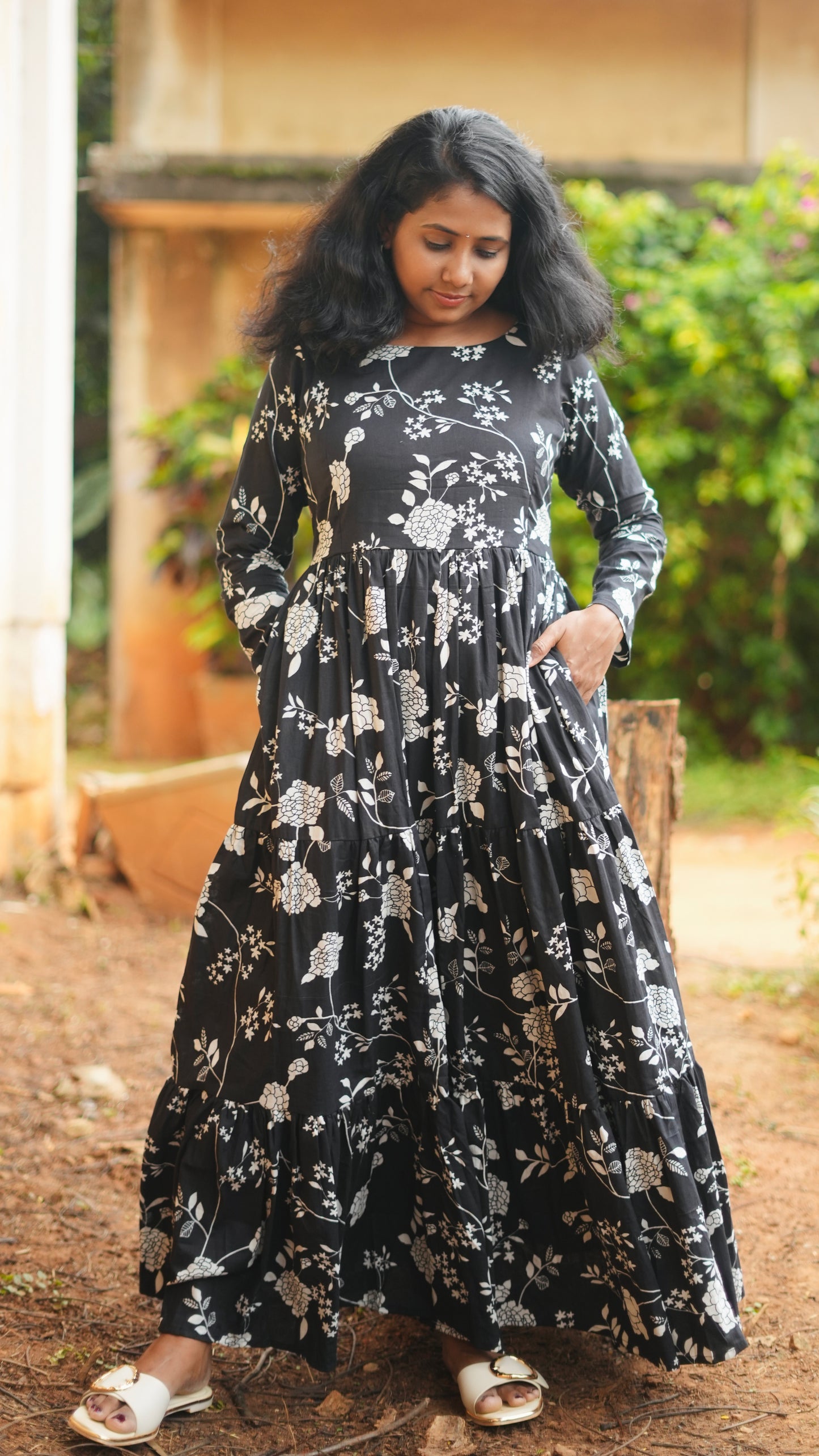 Tamalika 3 tier maxi