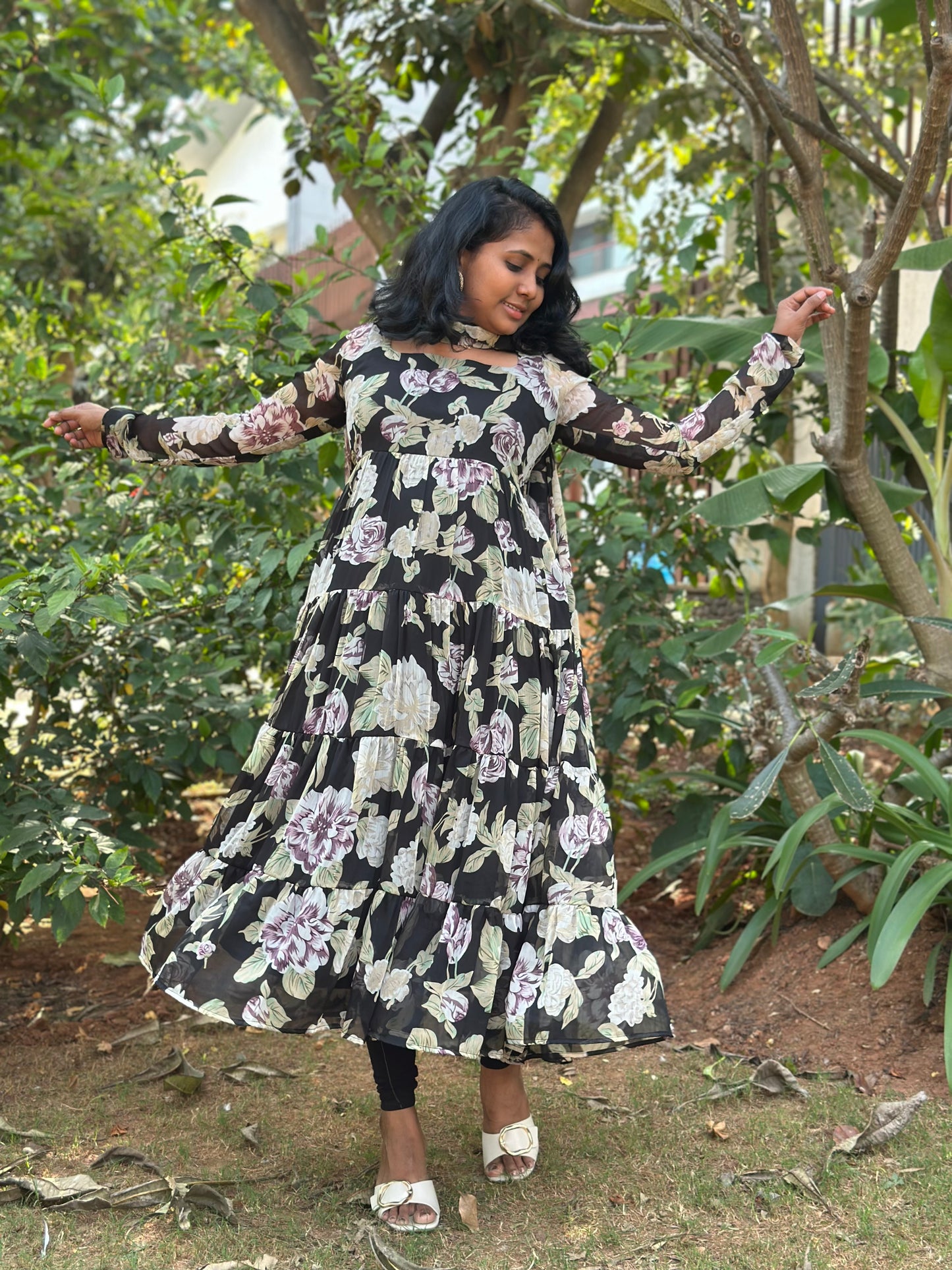 Sunehri Tiered Anarkali  Kurta with Dupatta Set