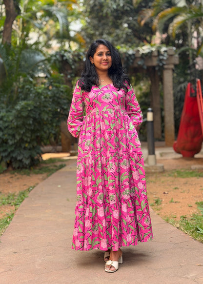 Rosa Cotton Maxi Dress — Pink Floral Print