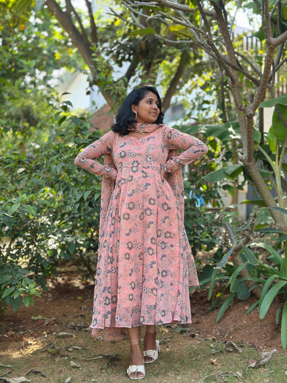 Heera Kali Kurta & Dupatta Set