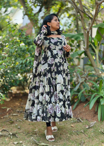 Sunehri Tiered Anarkali  Kurta with Dupatta Set