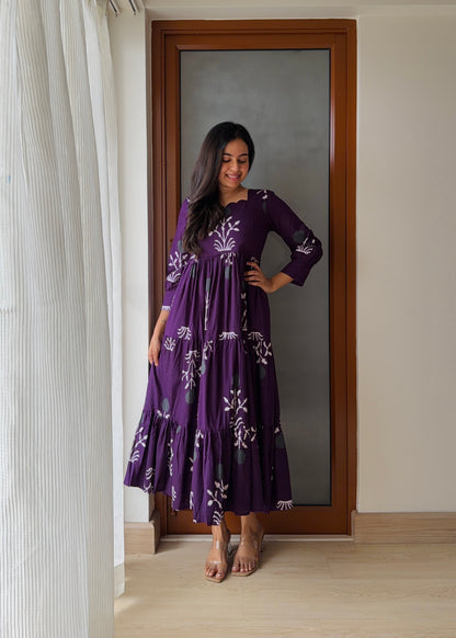 Velura 3 tiered midi Dress