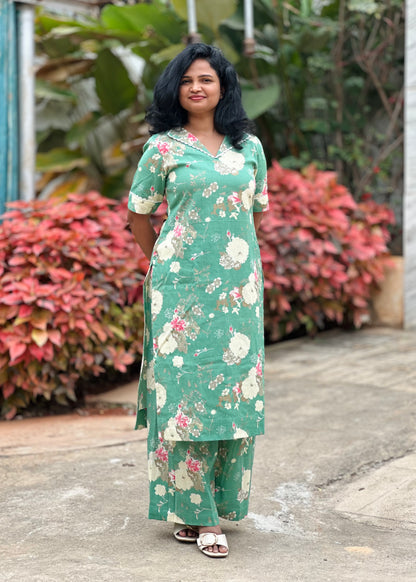 Evara Floral Green Kurta Set