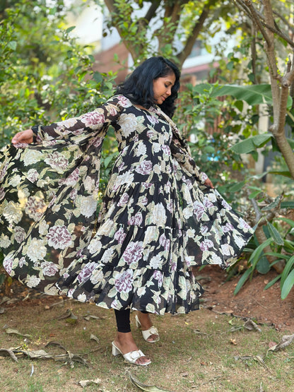 Sunehri Tiered Anarkali  Kurta with Dupatta Set