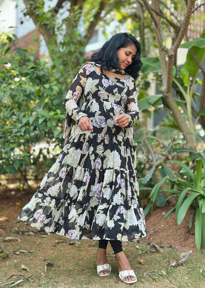 Sunehri Tiered Anarkali  Kurta with Dupatta Set