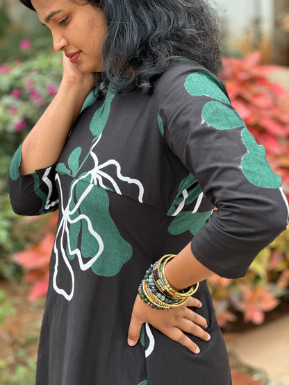 Black Petal Kurta Set