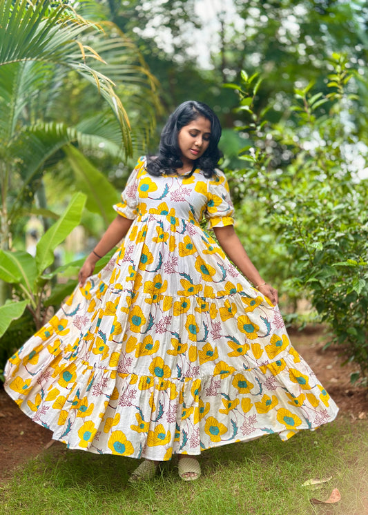 Marigold melody 3 tier maxi