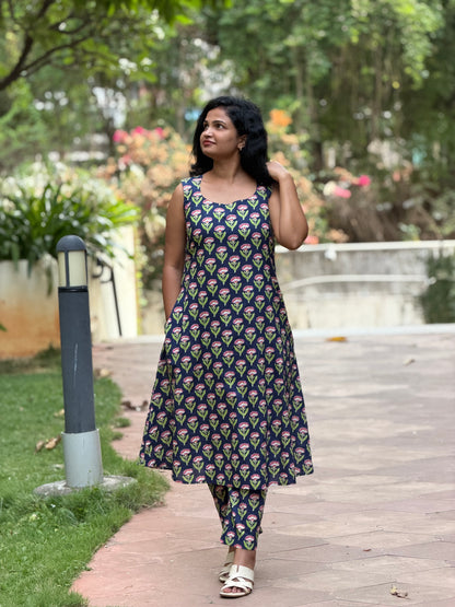 Neel Kurta Set