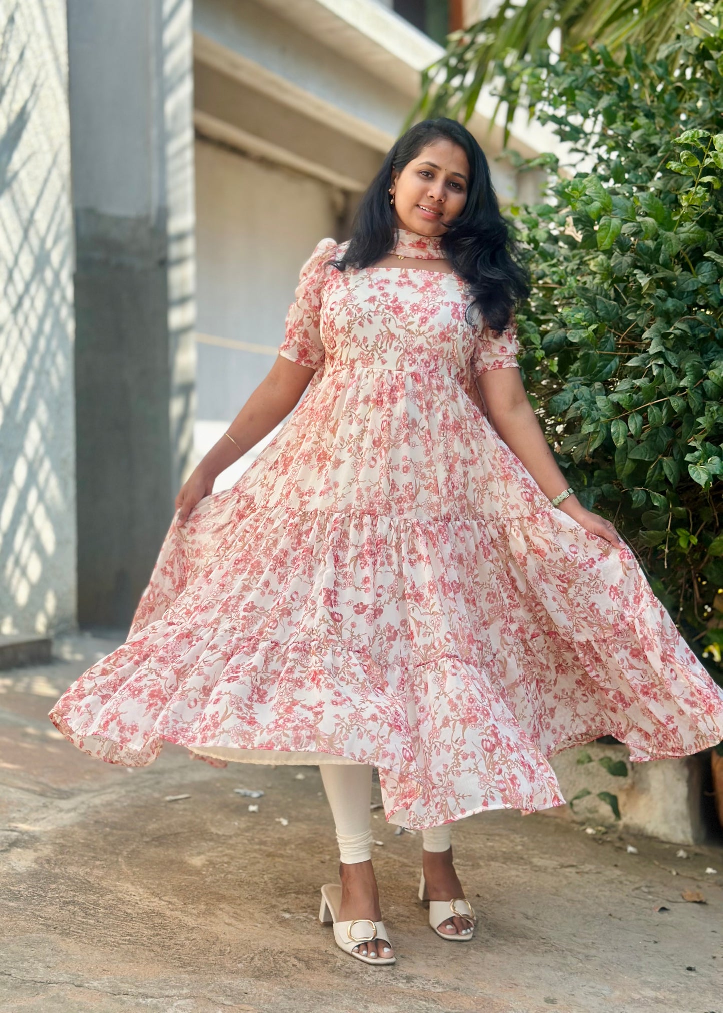 Ruhani Tiered Anarkali