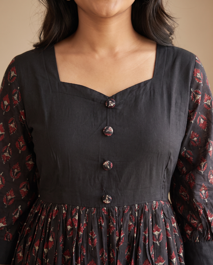 Zari Cotton Tiered Black Dress