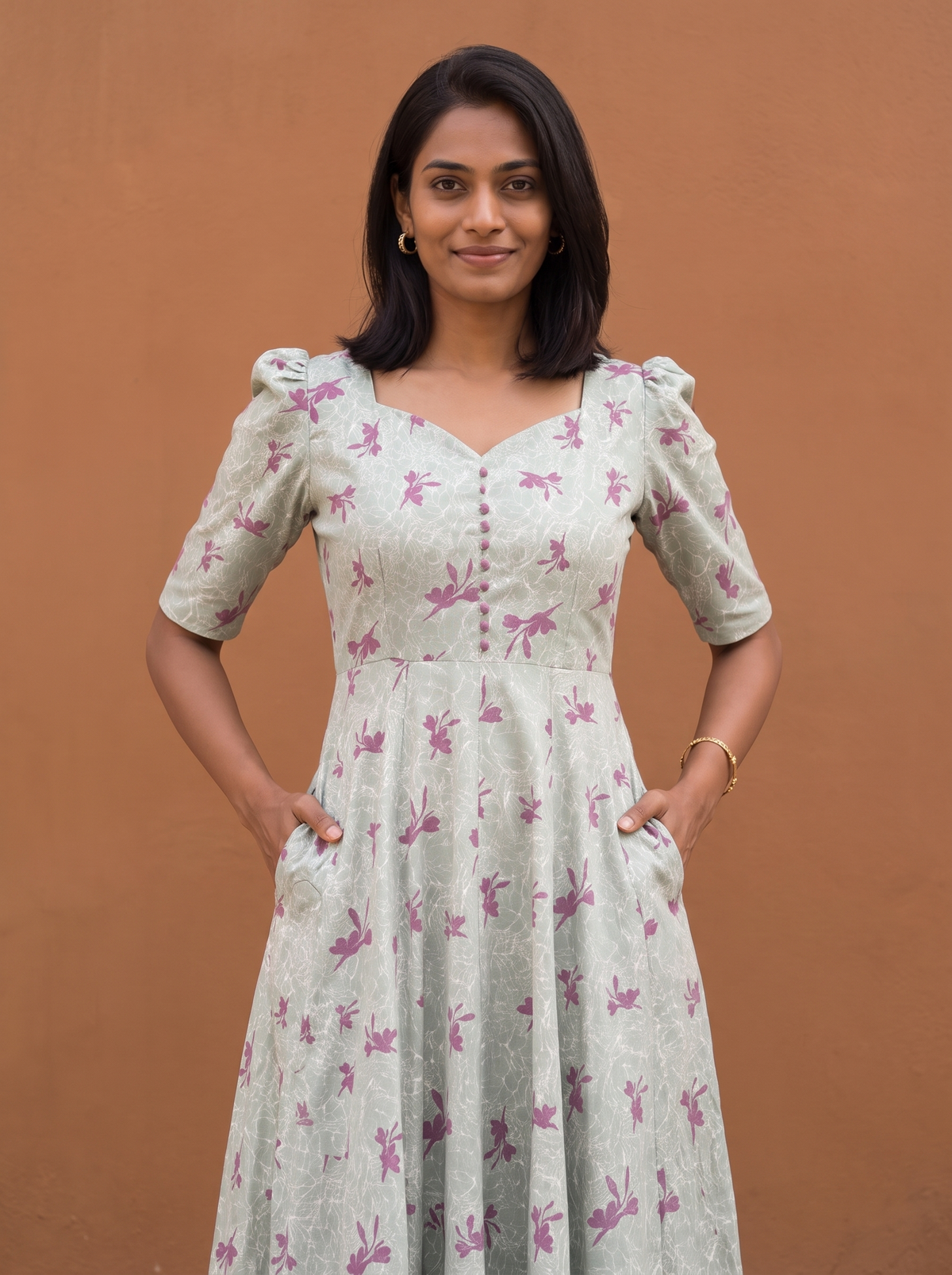 Aveline Sage Floral Midi Dress